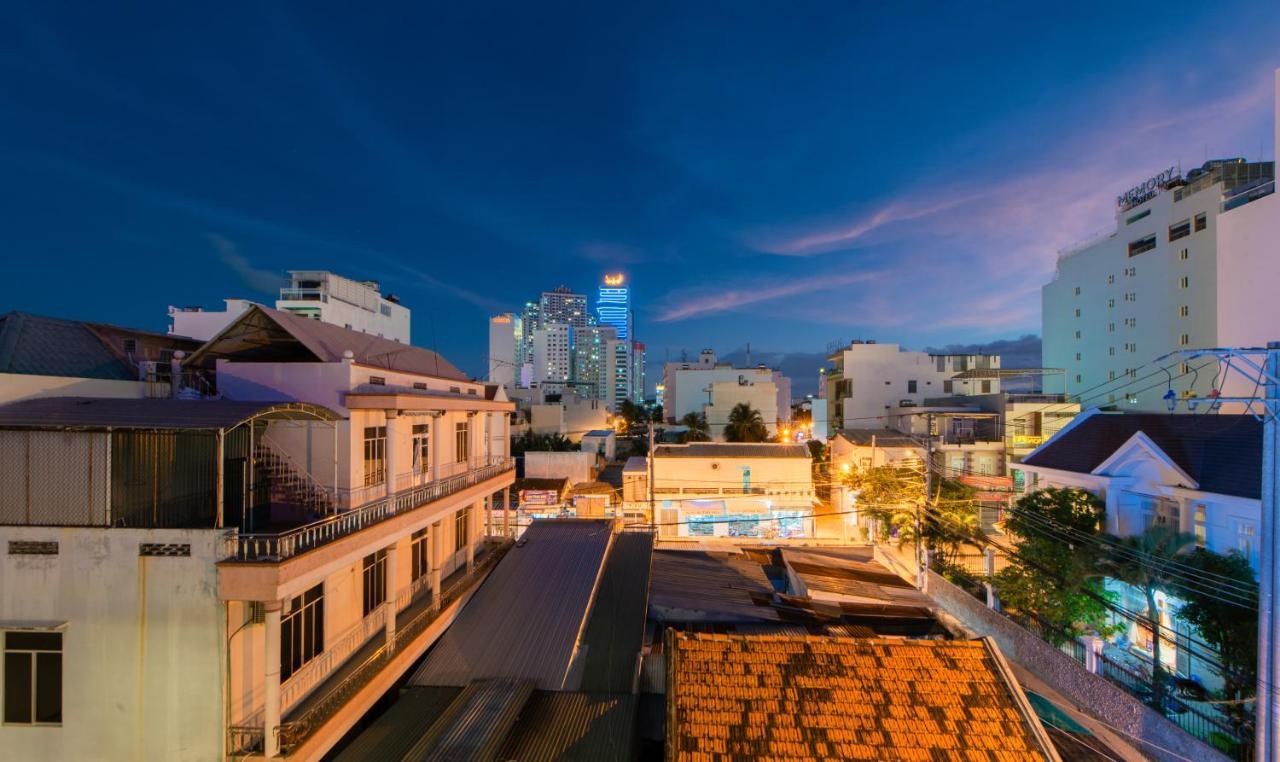 Megi Homestay Нячанг Экстерьер фото