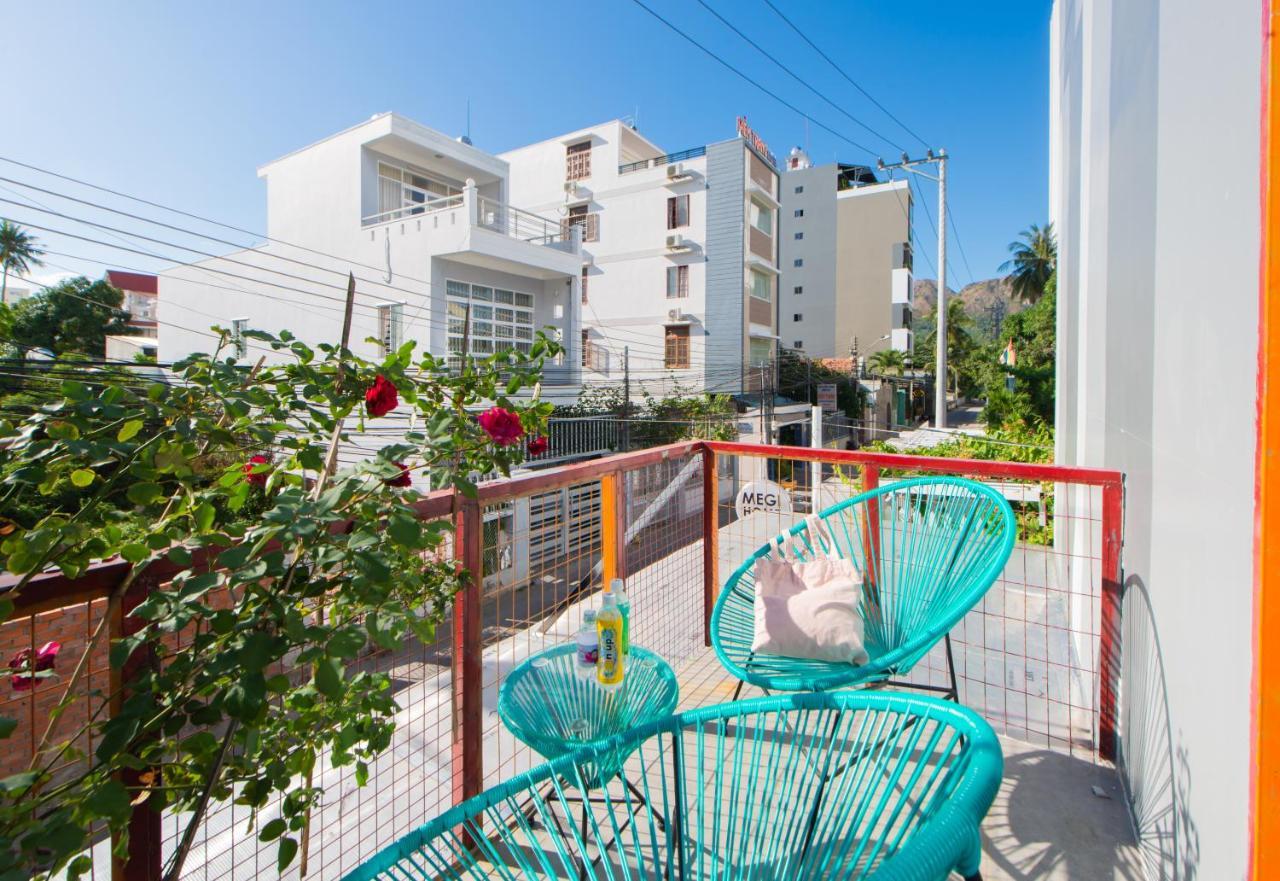 Megi Homestay Нячанг Экстерьер фото